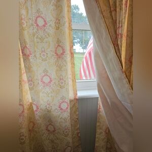 Like New Carousel Designs blush pink and green Tie-top Lined Drapes 4 Piece